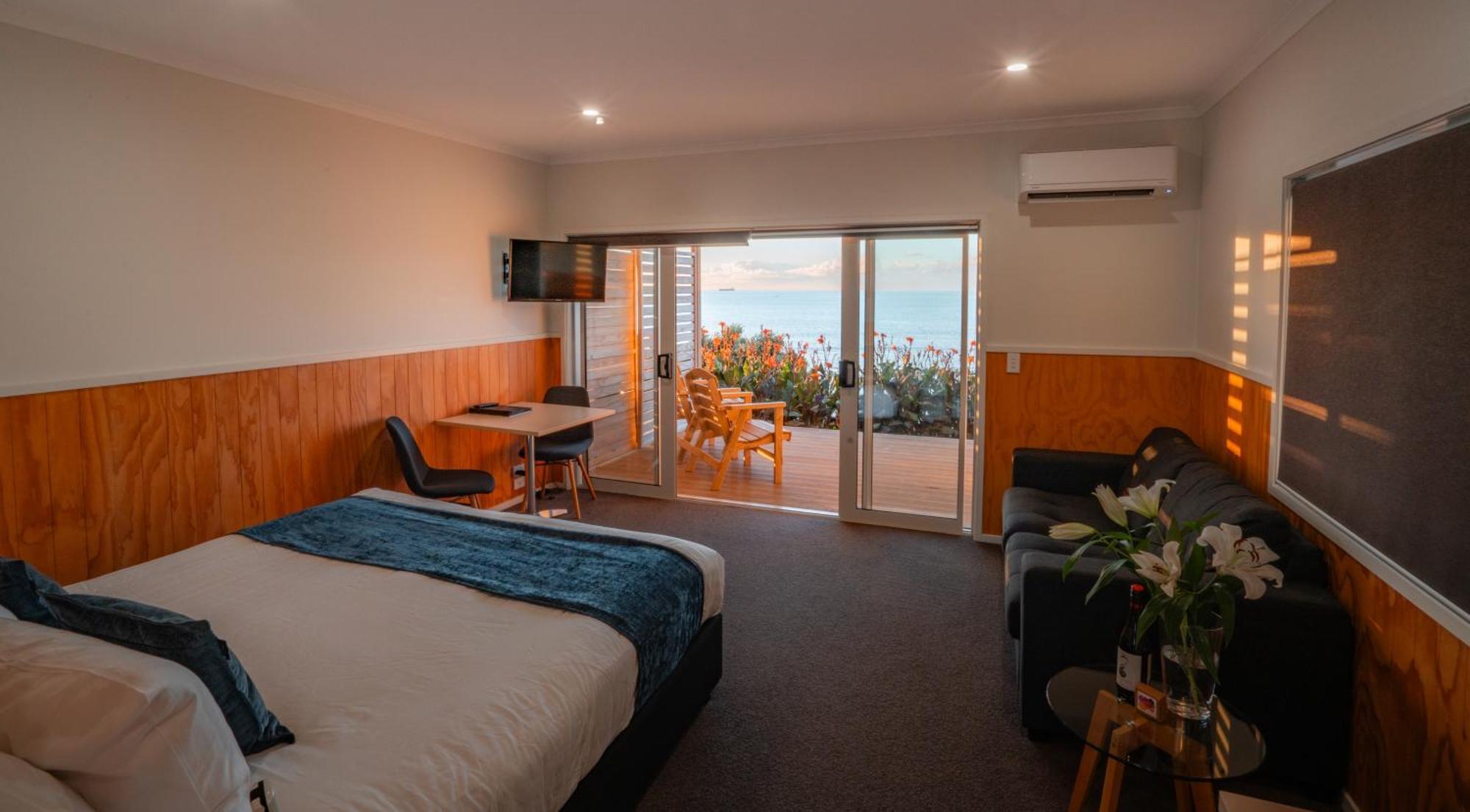 Belt Road Seaside Holiday Park New Plymouth Bagian luar foto