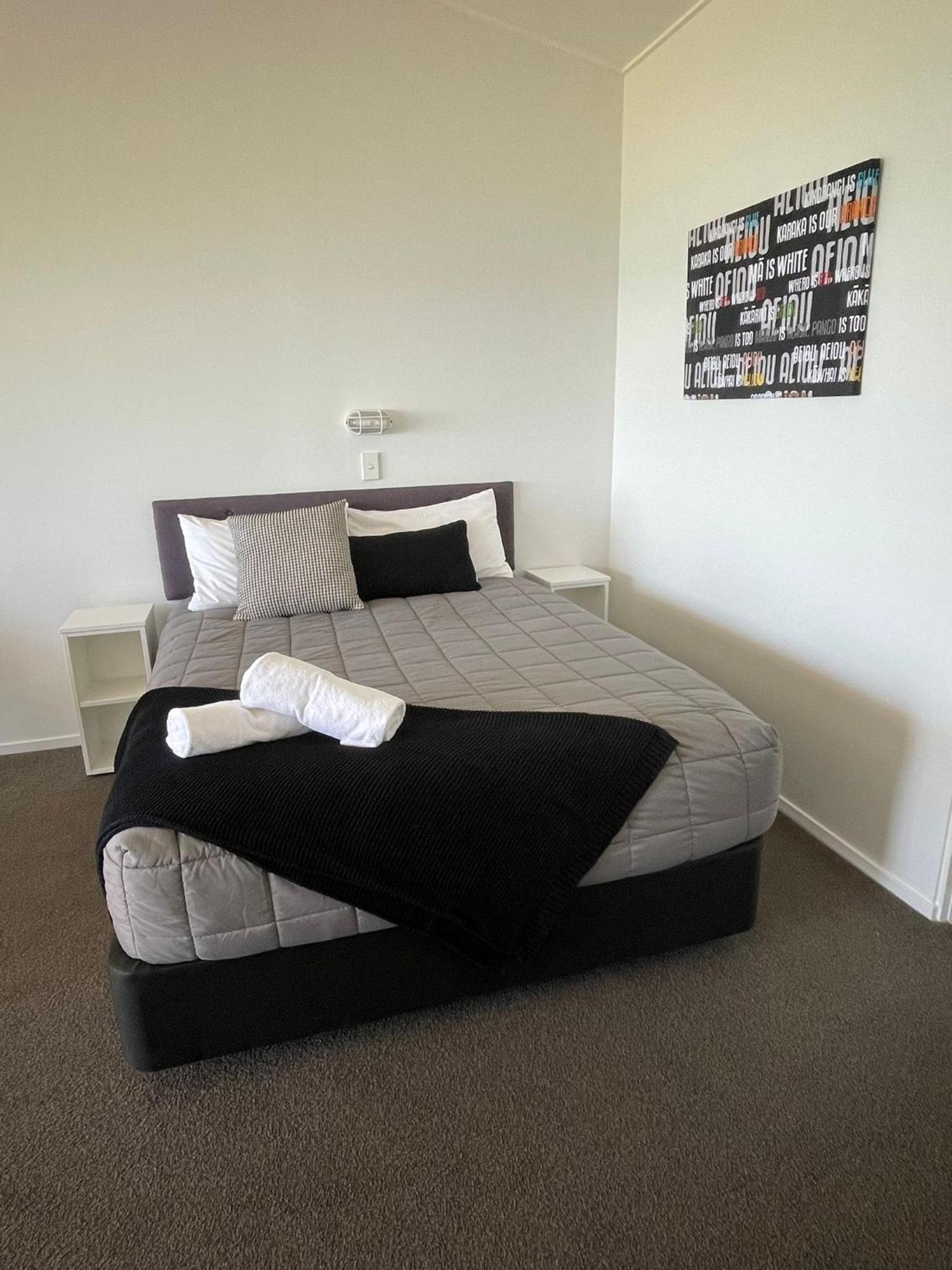 Belt Road Seaside Holiday Park New Plymouth Bagian luar foto
