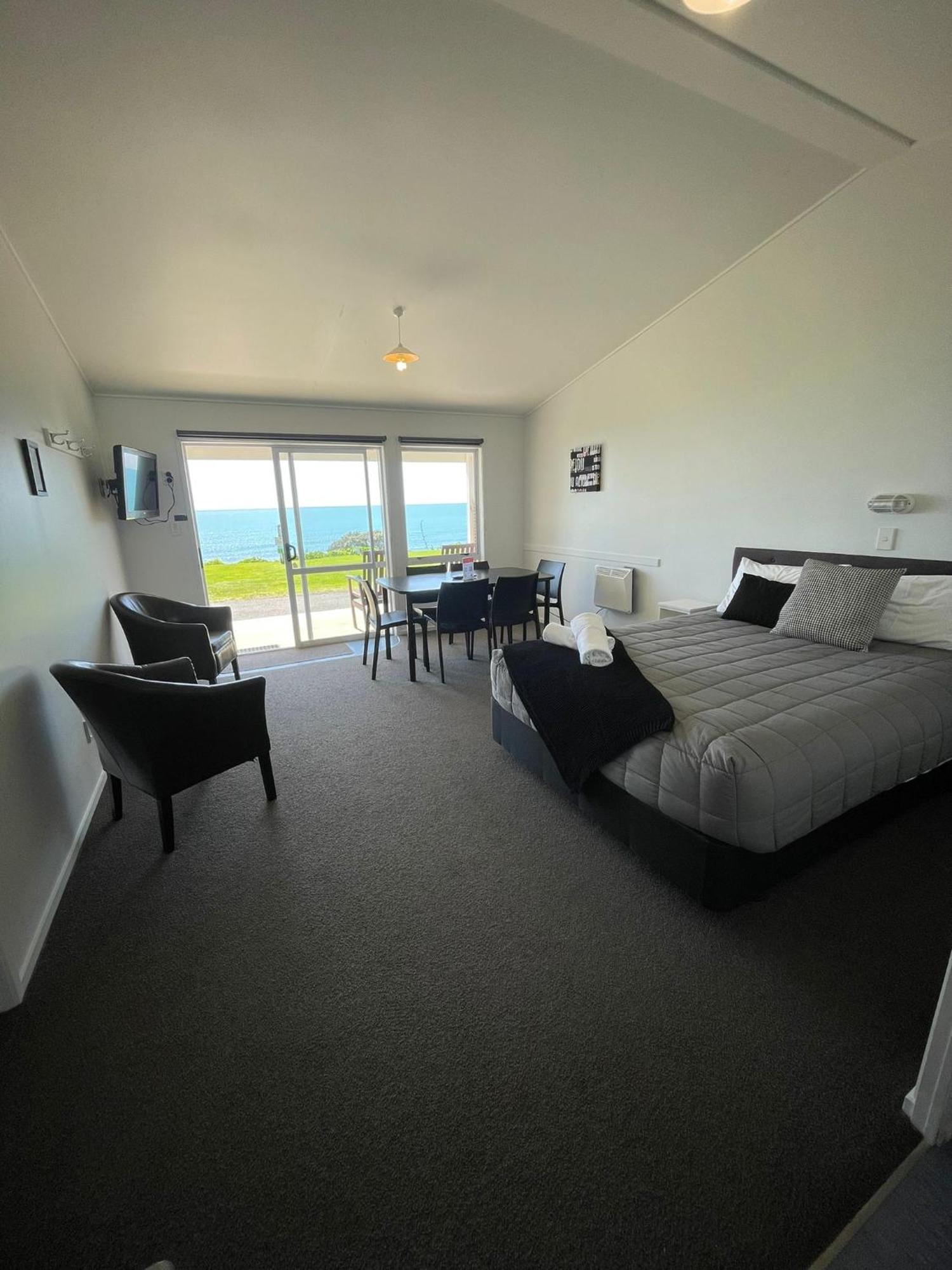 Belt Road Seaside Holiday Park New Plymouth Bagian luar foto